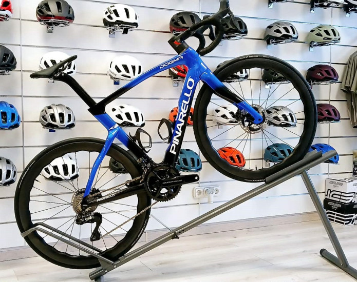 EXTRA AKCIÓS PINARELLO DOGMA F HÉT