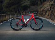 MEGJELENT A MICHE ÚJ ORSZÁGÚTI CSÚCSKEREKE: ITT VAN A MICHE DEVA!