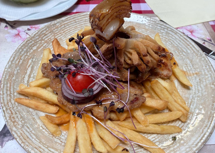 NOSZTALGIA ÉTTEREM - VENDÉGLÁTÁS KRÚDY-MÓDRA