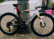 Narváez különleges Pinarello Dogma F-je