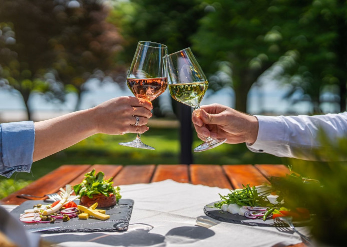 KIÉ A 2025-ÖS ÉV VENDÉGLÁTÓHELYE CÍM?