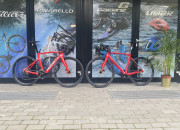 Tökéletesség vagy innováció? A prémium középkategória háborúja - Wilier Filante SL-Pinarello F5 összehasonlító teszt